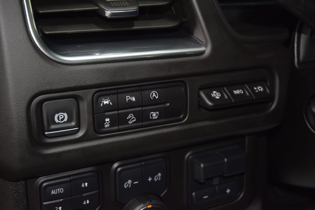2024 Chevrolet Suburban High Country - Photo 36