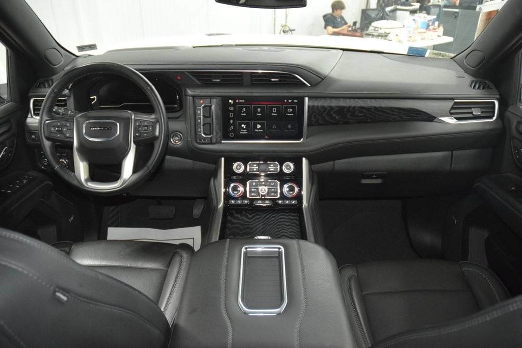 2024 GMC Yukon XL Denali - Photo 33