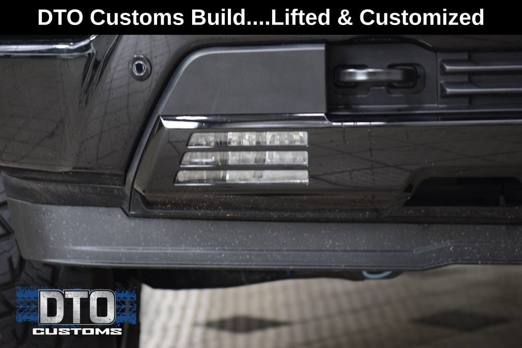 2025 Chevrolet Silverado 1500 High Country - Photo 12