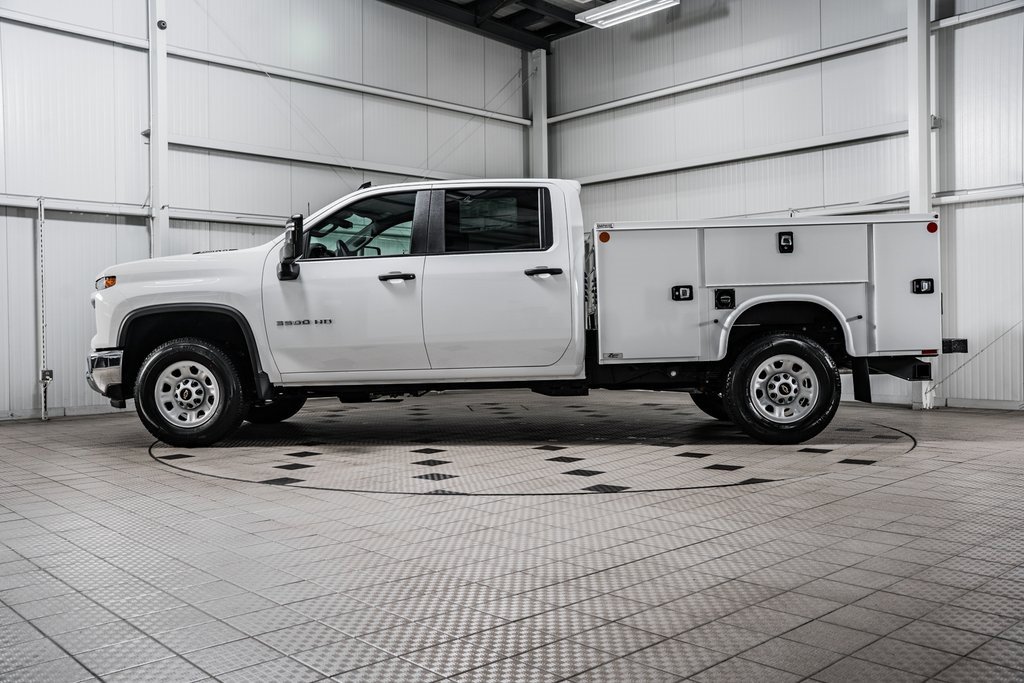 2024 Chevrolet Silverado 3500HD photo 3