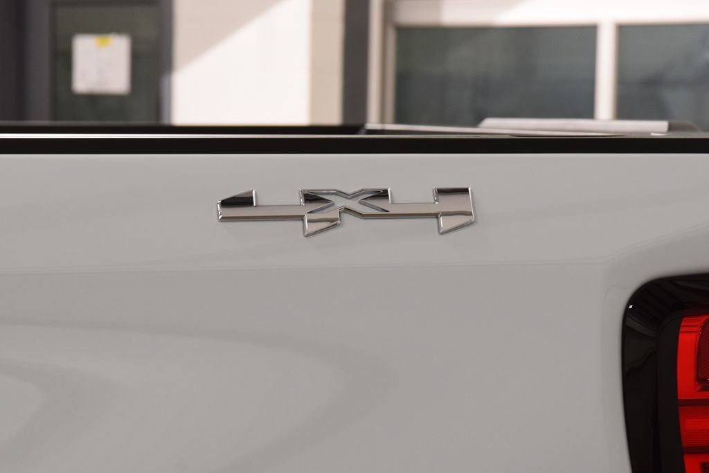 2026 GMC Sierra 1500 SLT - Photo 28