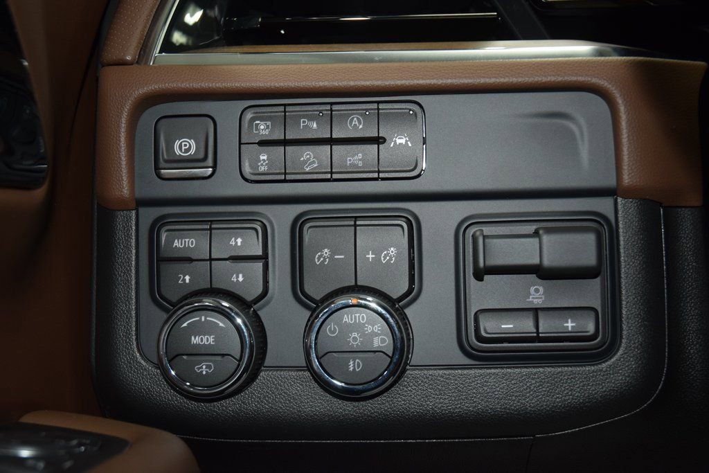 2026 Chevrolet Suburban High Country - Photo 35