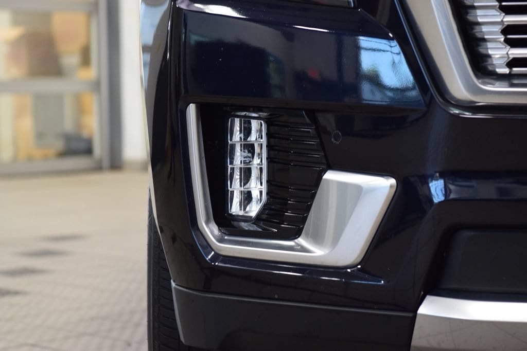 2024 GMC Yukon Denali - Photo 14