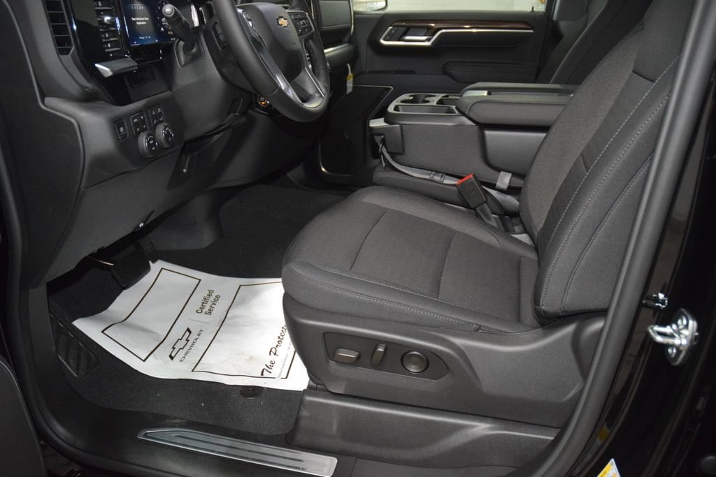 2026 Chevrolet Silverado 1500 LT - Photo 38