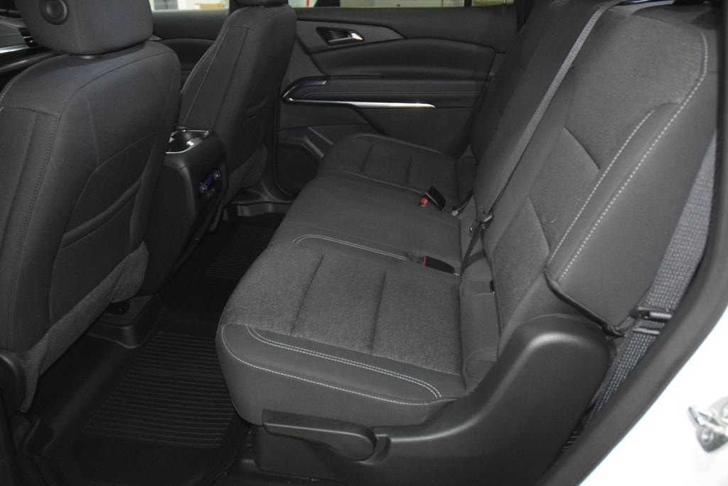 2024 Chevrolet Traverse LS - Photo 38