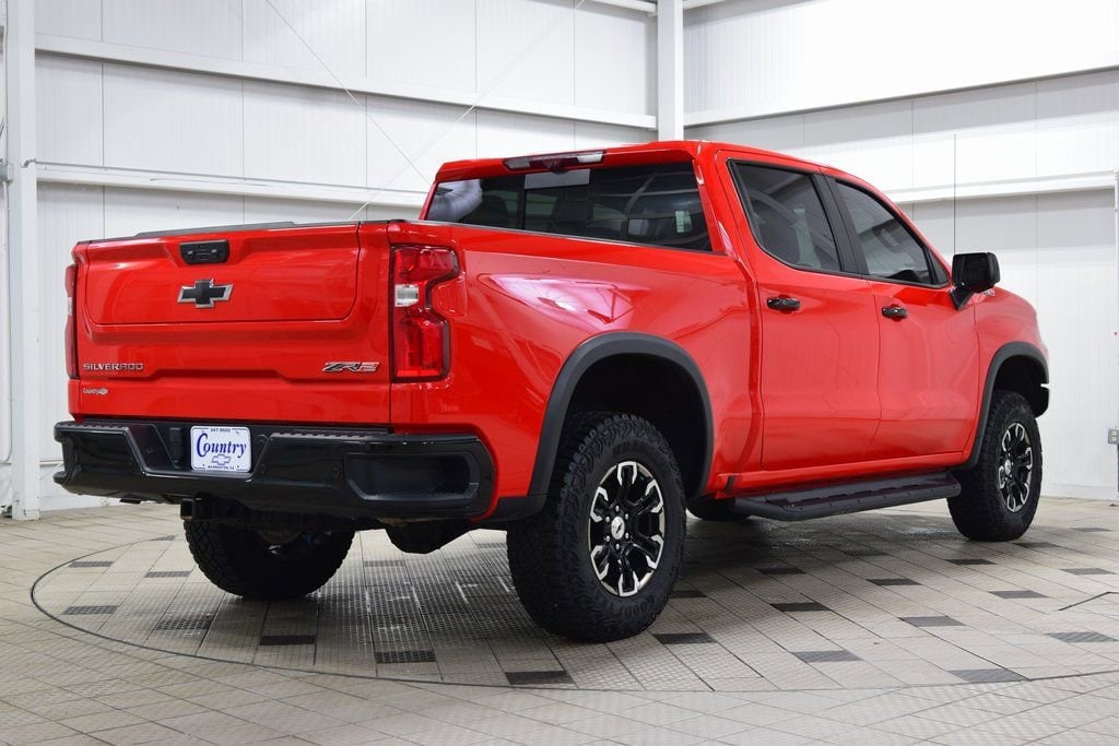 2024 Chevrolet Silverado 1500 ZR2 - Photo 8
