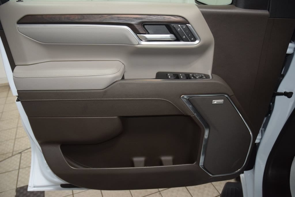 2026 GMC Sierra 1500 SLT - Photo 51