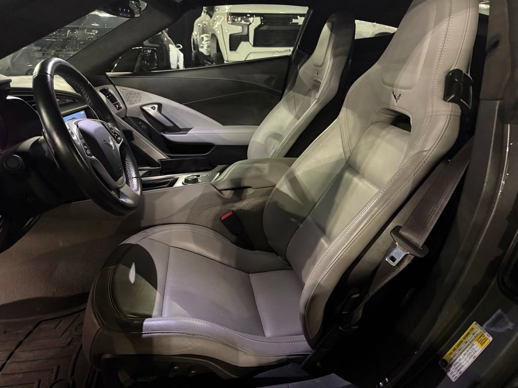 2015 Chevrolet Corvette Z51 - Photo 15