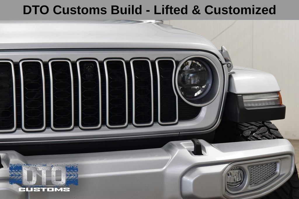 2024 Jeep Wrangler 4-Door Sahara - Photo 9