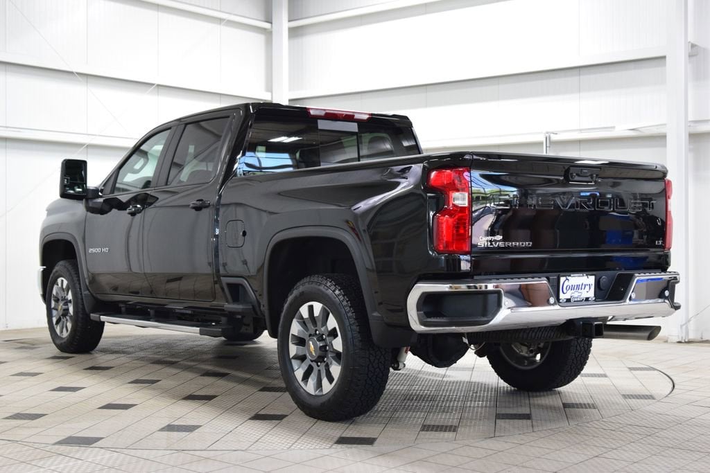 2025 Chevrolet Silverado 2500HD LT - Photo 6