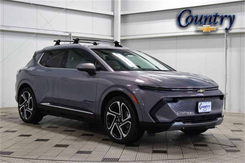 2026 Chevrolet Equinox EV 2LT's photo