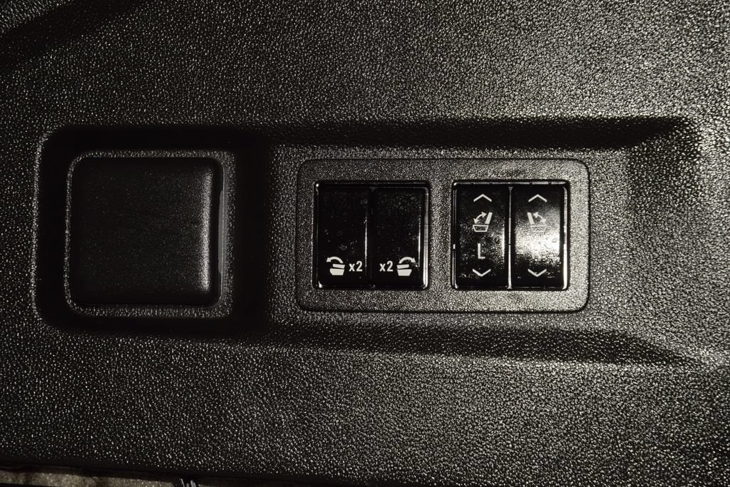 2023 Chevrolet Tahoe RST - Photo 23