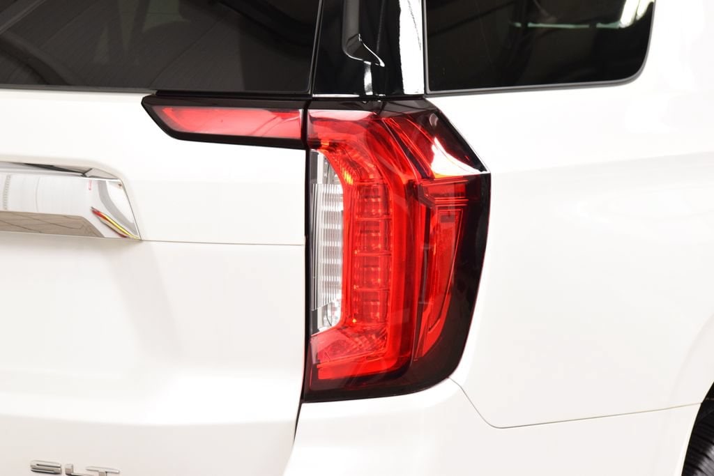 2022 GMC Yukon SLT - Photo 21
