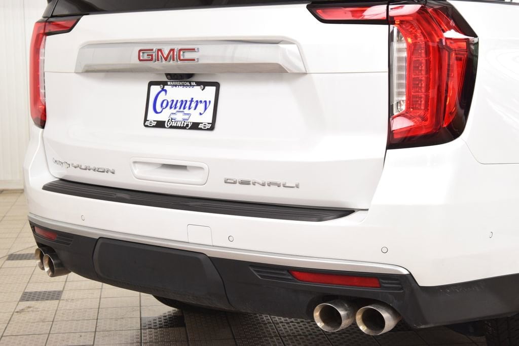 2024 GMC Yukon Denali - Photo 22