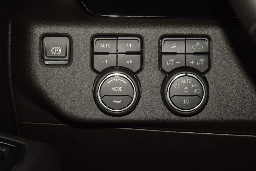 2025 Chevrolet Silverado 2500HD LT - Photo 38