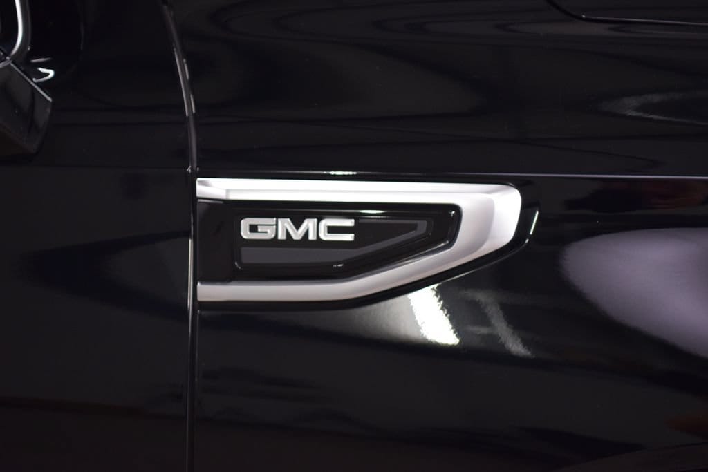 2024 GMC Yukon XL Denali - Photo 16