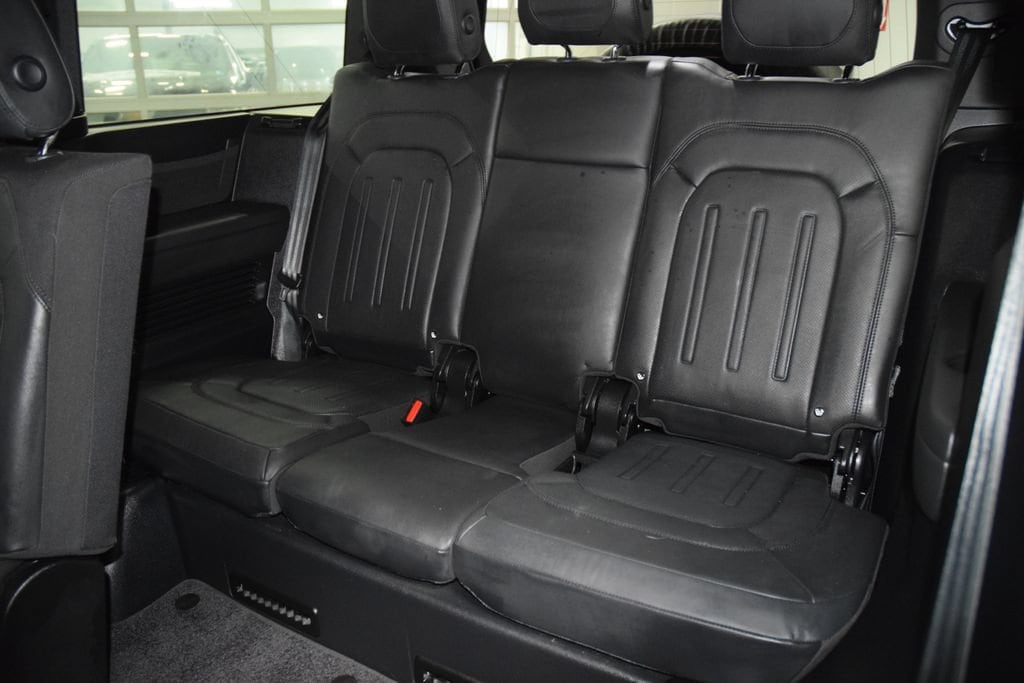 2024 Land Rover Defender X - Photo 47
