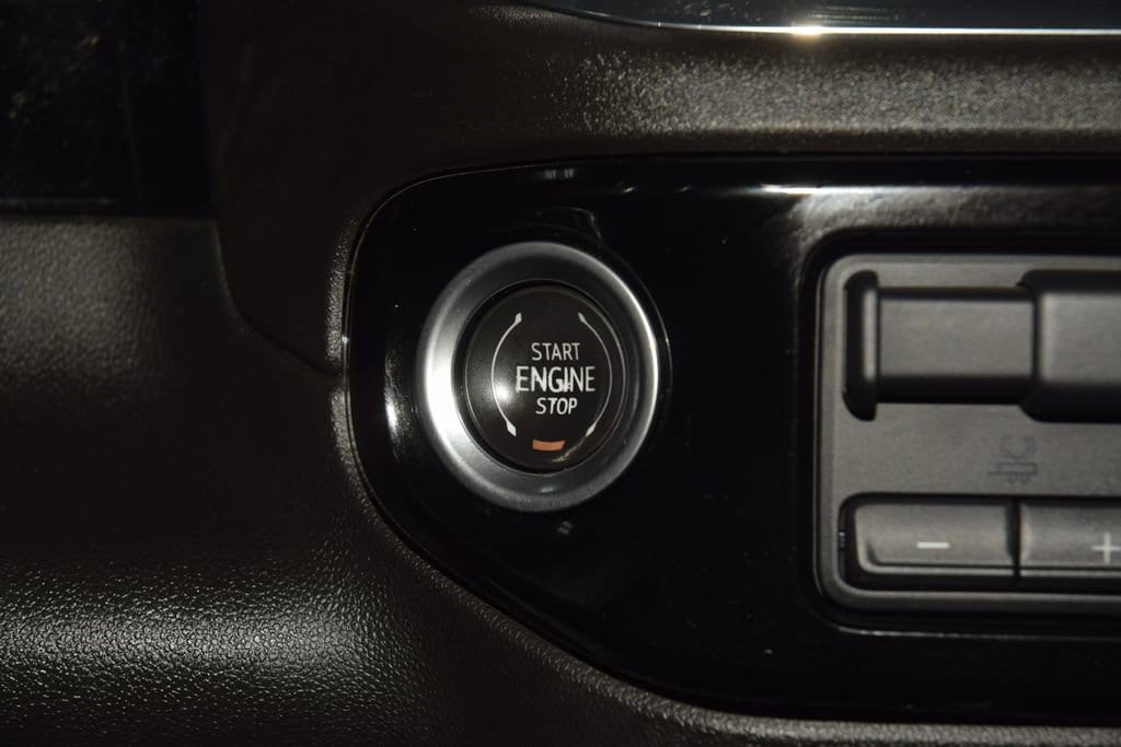 2024 Chevrolet Silverado 3500HD High Country - Photo 38