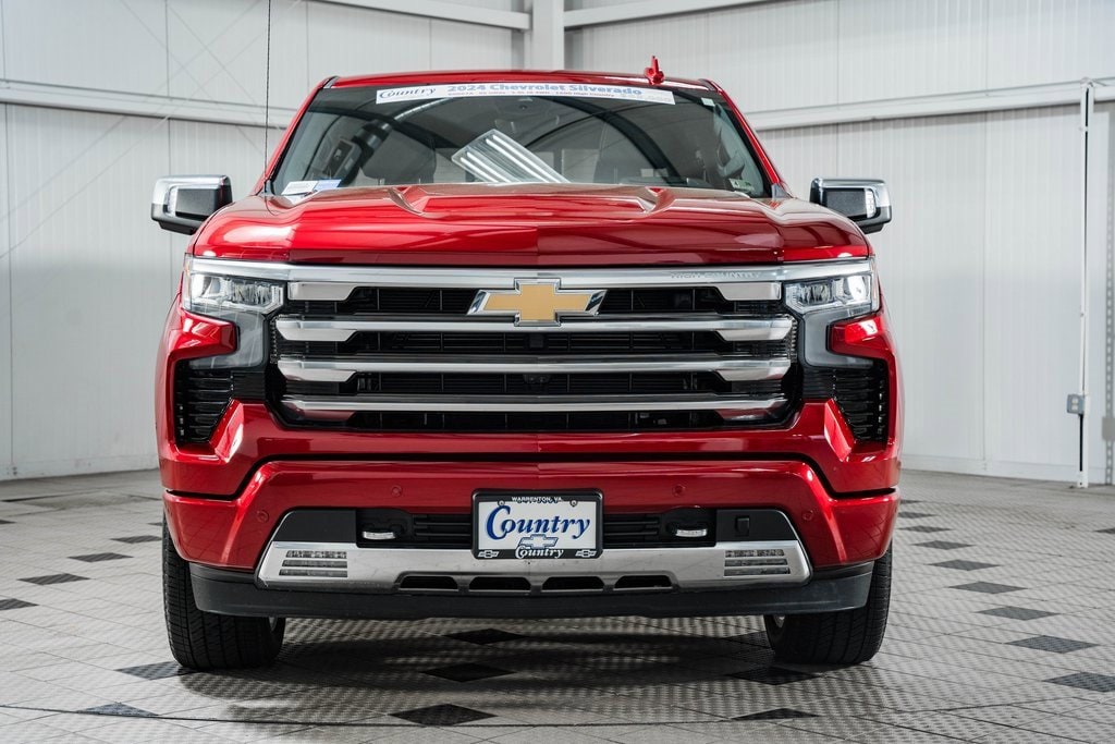 Used 2024 Chevrolet Silverado 1500 High Country with VIN 1GCUDJE86RZ198652 for sale in Warrenton, VA