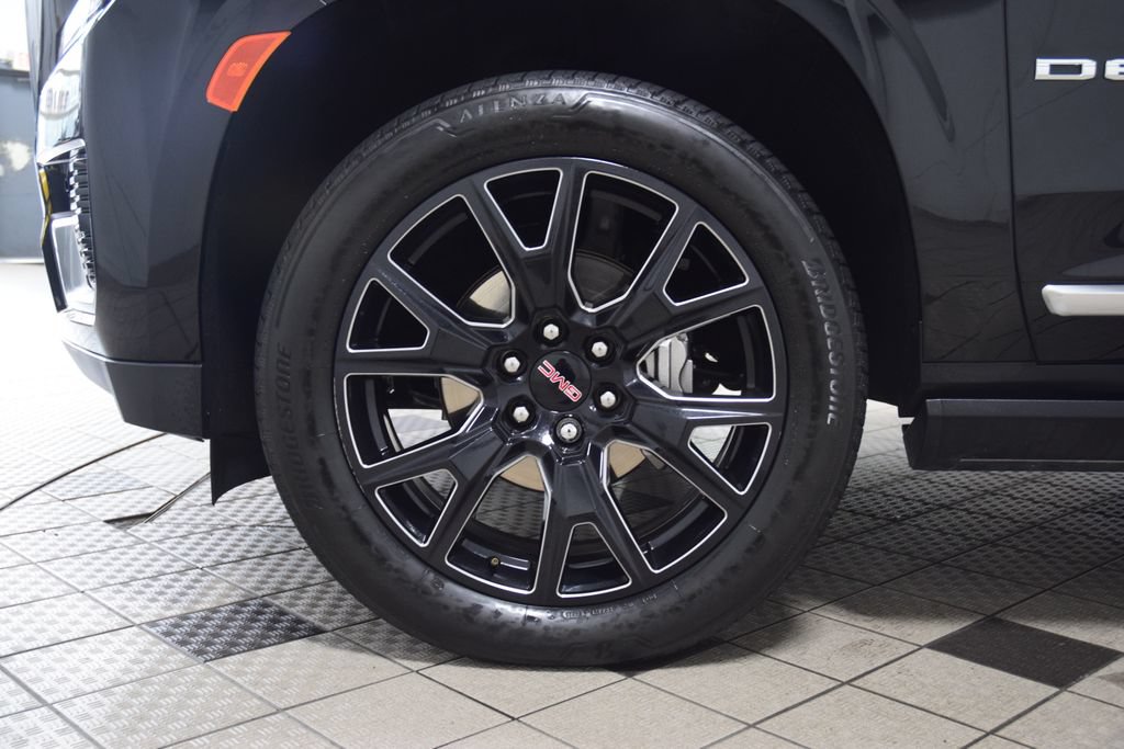 2024 GMC Yukon XL Denali - Photo 29