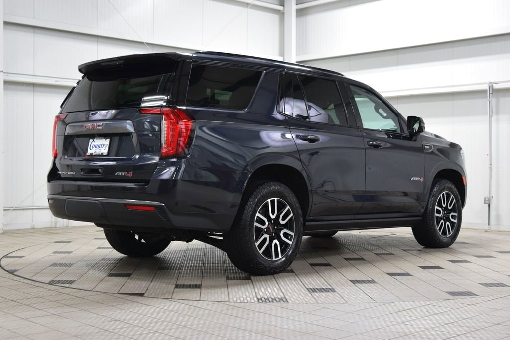 2024 GMC Yukon AT4 - Photo 8