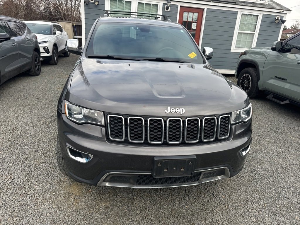 Used 2017 Jeep Grand Cherokee Limited with VIN 1C4RJFBT8HC662529 for sale in Warrenton, VA