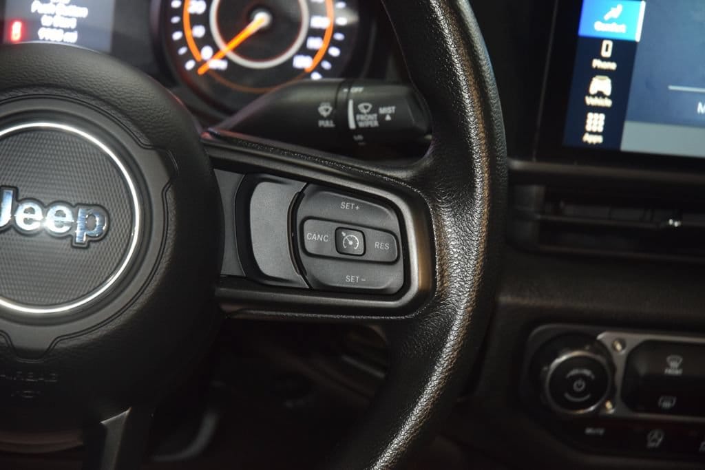 2024 Jeep Gladiator Nighthawk - Photo 35