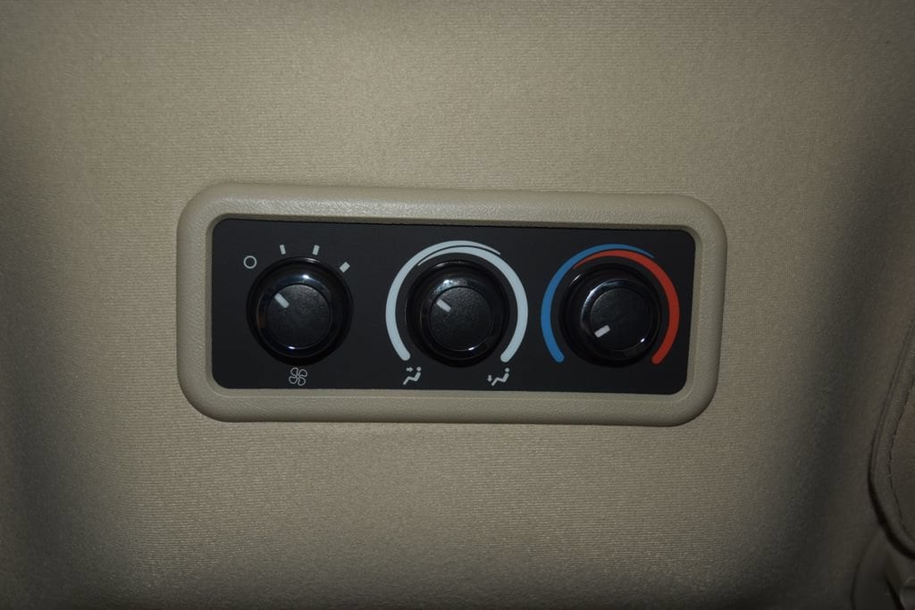2026 Chevrolet Express Passenger LS - Photo 37