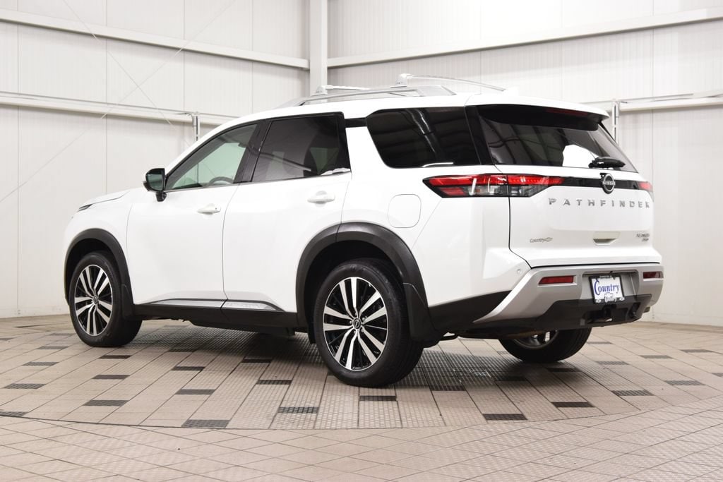 2025 Nissan Pathfinder Platinum - Photo 6