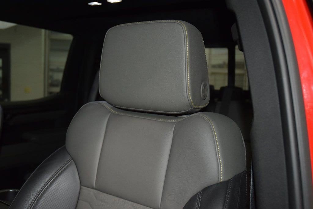 2024 Chevrolet Silverado 1500 ZR2 - Photo 46