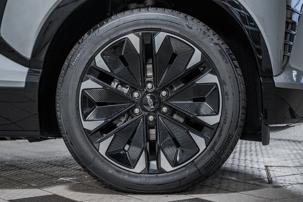 2025 Chevrolet Blazer EV RS - Photo 17