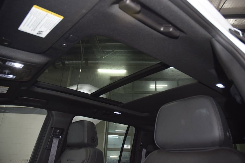 2024 GMC Yukon XL Denali - Photo 53