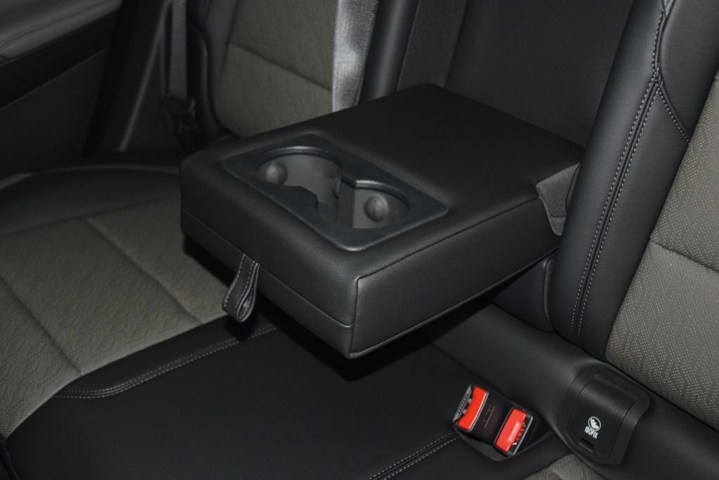 2027 Chevrolet Equinox LT - Photo 41