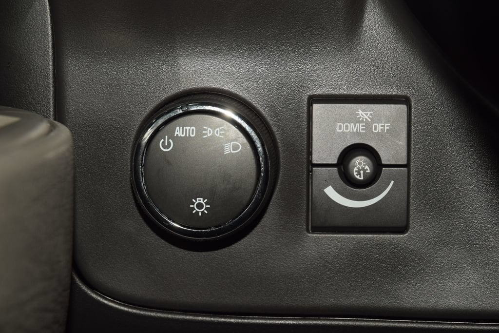 2026 Chevrolet Express Passenger LS - Photo 26