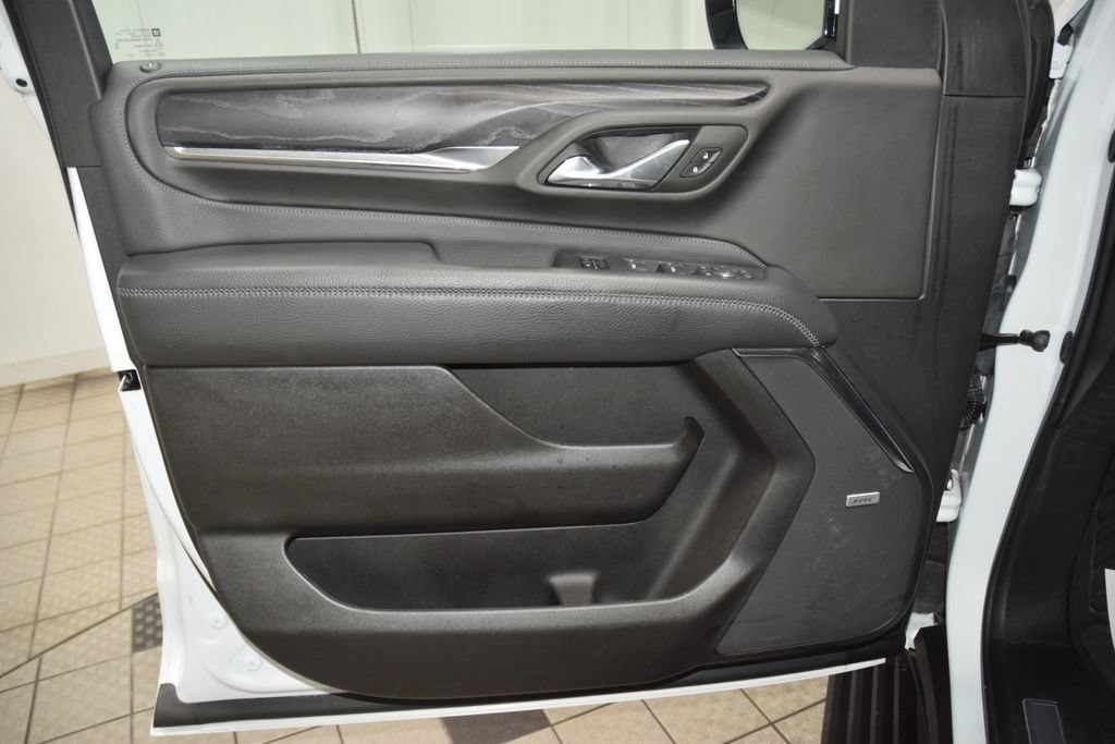 2024 GMC Yukon XL Denali - Photo 49