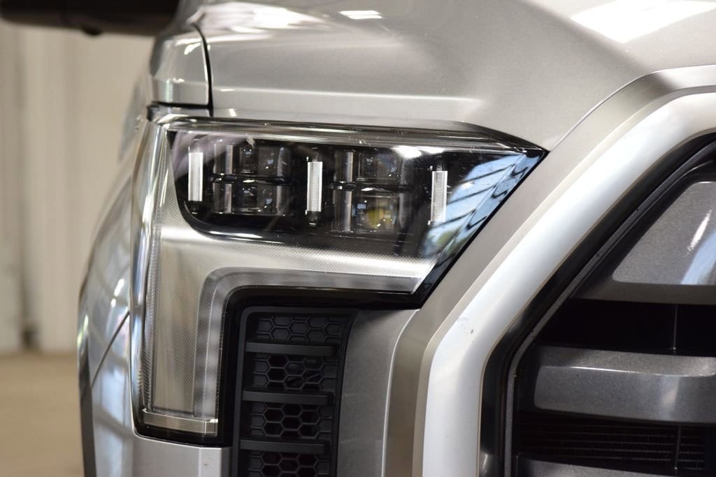 2024 Toyota Tundra Limited - Photo 12