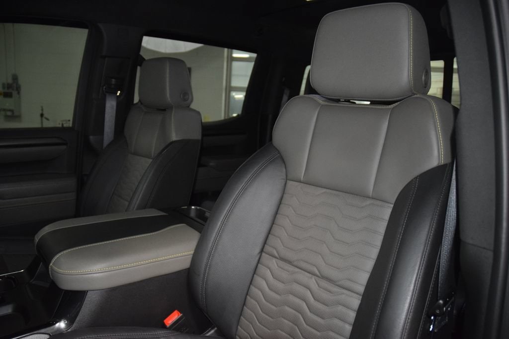 2024 Chevrolet Silverado 1500 ZR2 - Photo 47