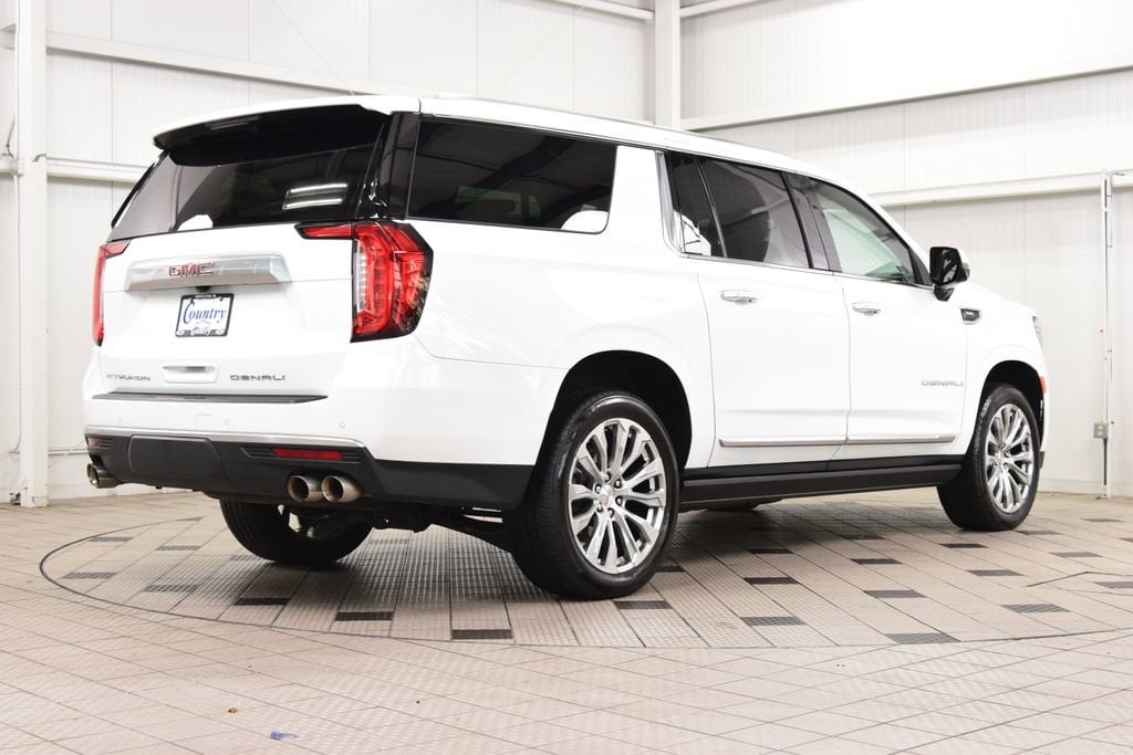 2024 GMC Yukon XL Denali - Photo 8