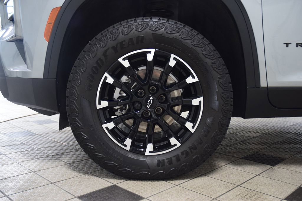 2025 Chevrolet Traverse Z71 - Photo 28