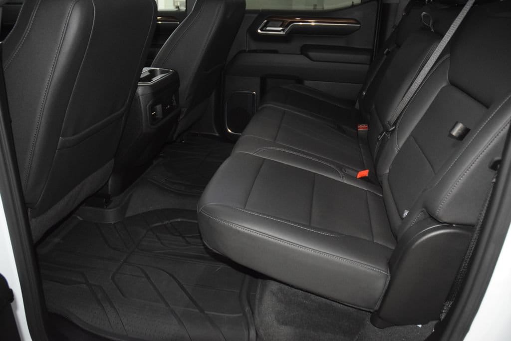 2024 Chevrolet Silverado 1500 RST - Photo 44