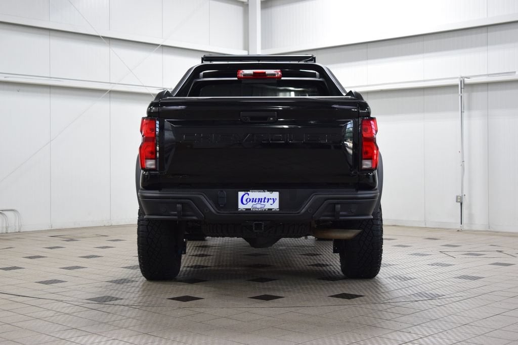 2023 Chevrolet Colorado ZR2 - Photo 6