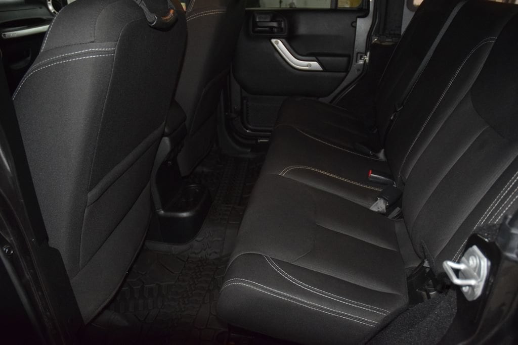 2017 Jeep Wrangler Unlimited Rubicon - Photo 39