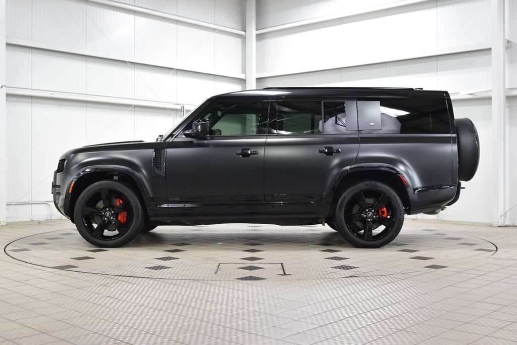2024 Land Rover Defender X - Photo 4