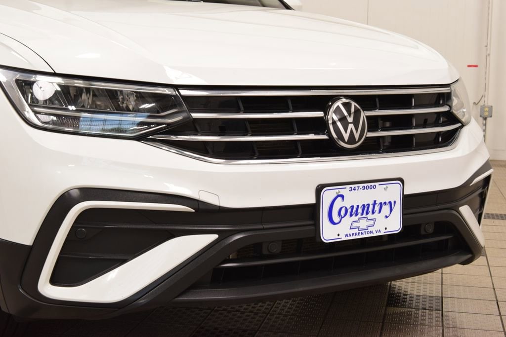 2022 Volkswagen Tiguan SE - Photo 13