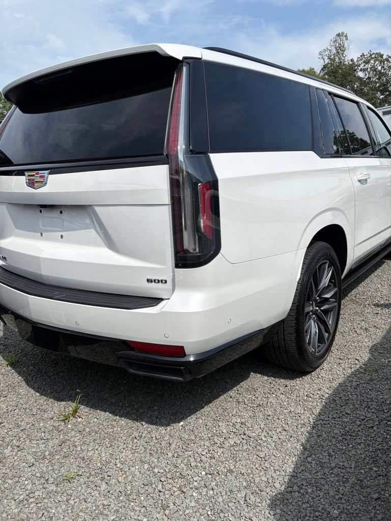 2023 Cadillac Escalade ESV Sport Platinum - Photo 7