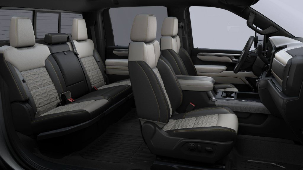 2026 Chevrolet Silverado 2500 HD ZR2 - Photo 6