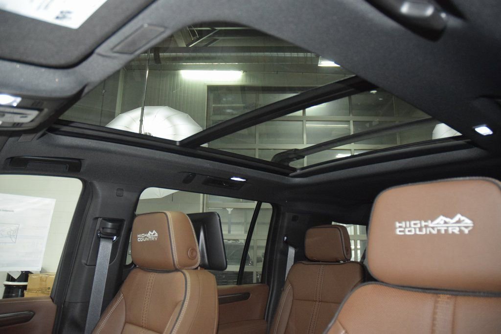 2026 Chevrolet Suburban High Country - Photo 52