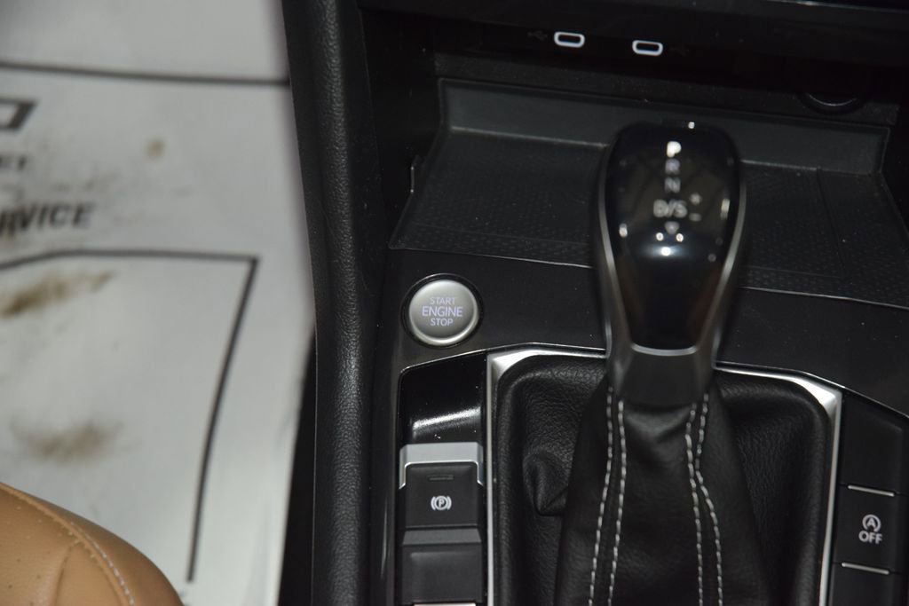 2022 Volkswagen Tiguan SE - Photo 32