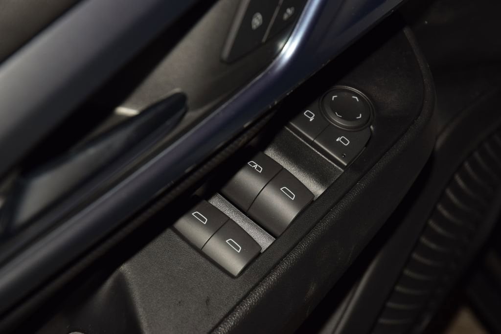 2026 Chevrolet Equinox EV 2LT - Photo 42