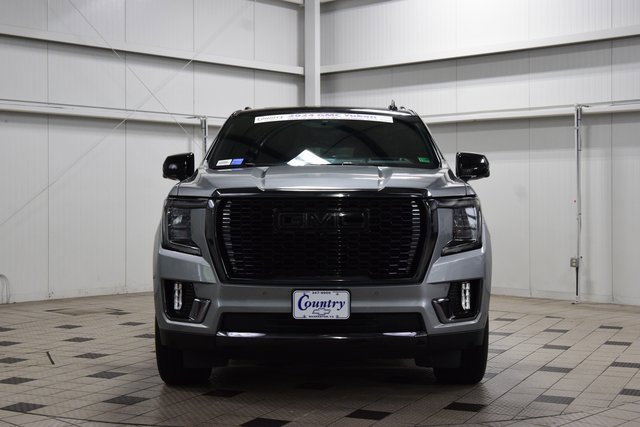 2024 Gmc Yukon Denali Ultimate photo 2
